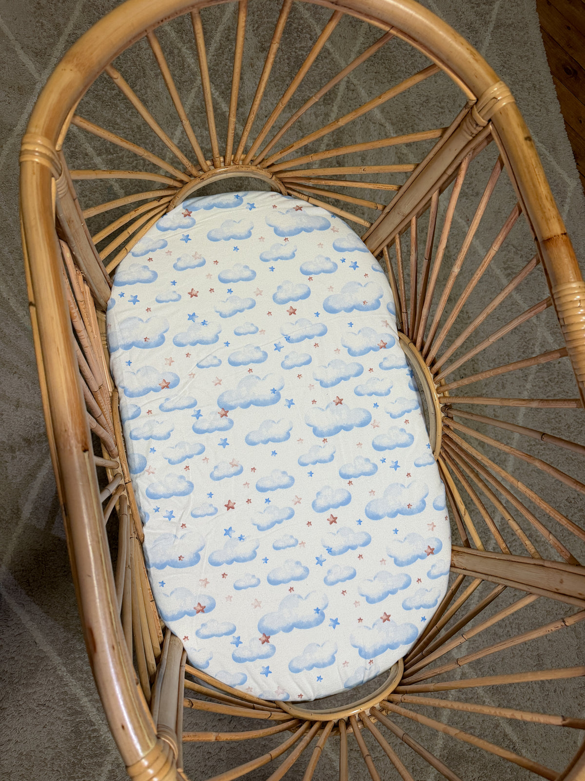 Cuddly Blue cloud - Bassinet / Co sleeper fitted sheet