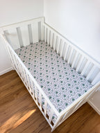 Little palm paradise Cot fitted sheet